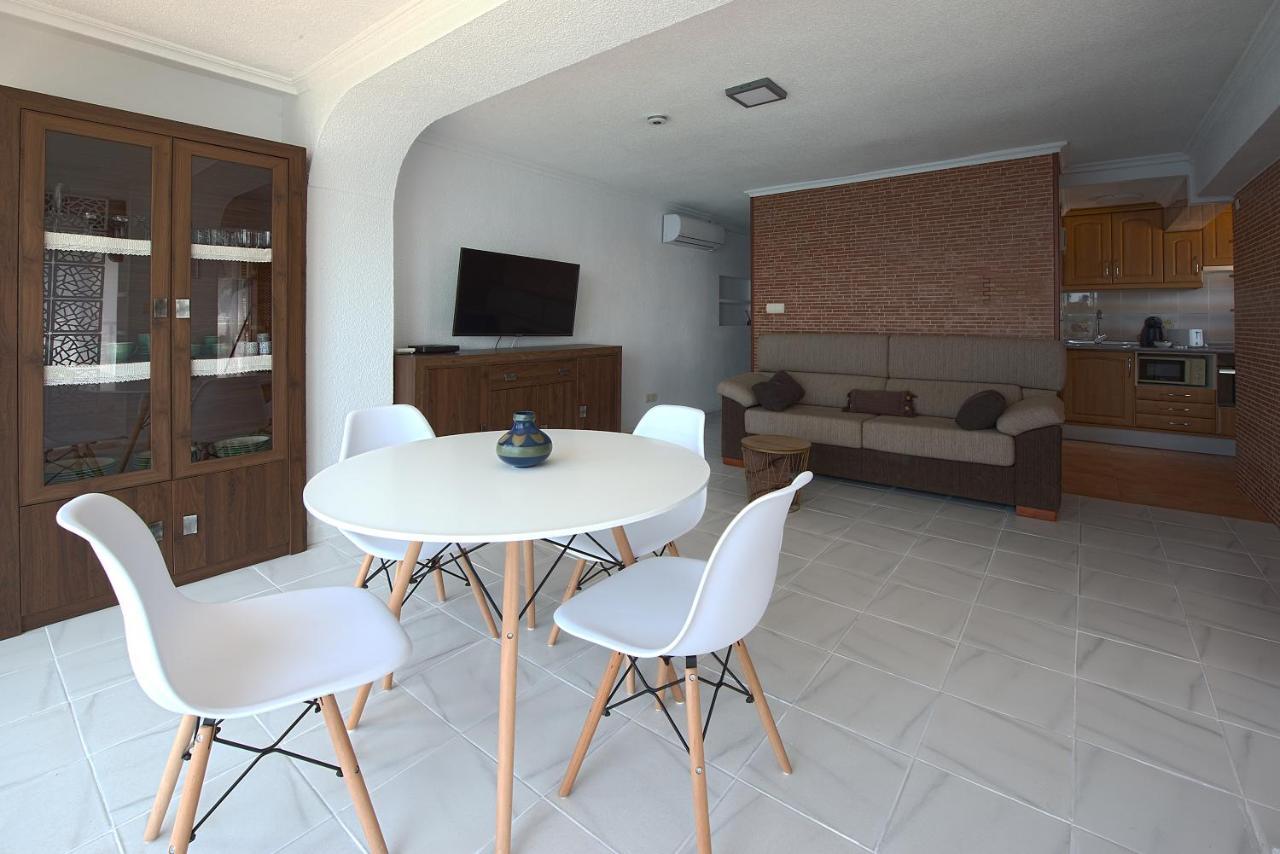 Las Damas Premium 23F Beach Front - Pool & Parking Benidorm Exterior photo