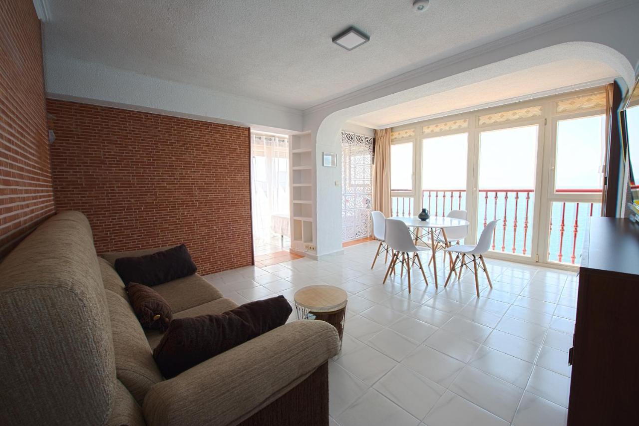 Las Damas Premium 23F Beach Front - Pool & Parking Benidorm Exterior photo